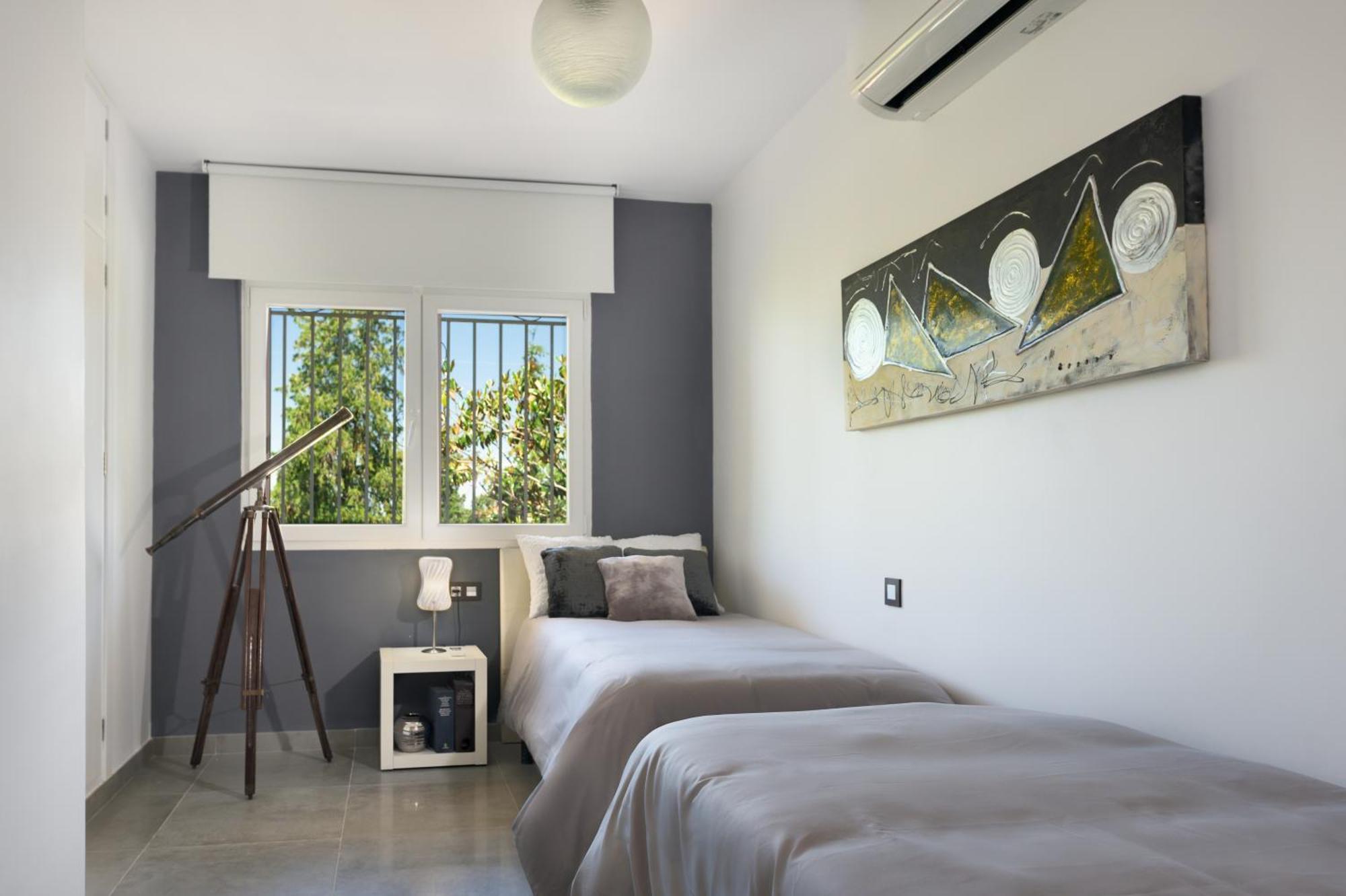 Villa Granada Garden Deluxe Моначил Екстериор снимка