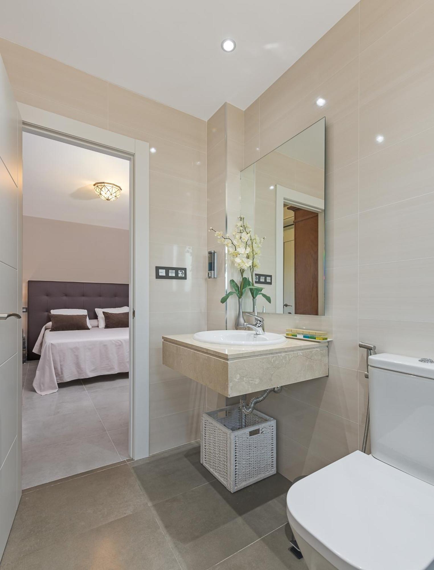 Villa Granada Garden Deluxe Моначил Екстериор снимка