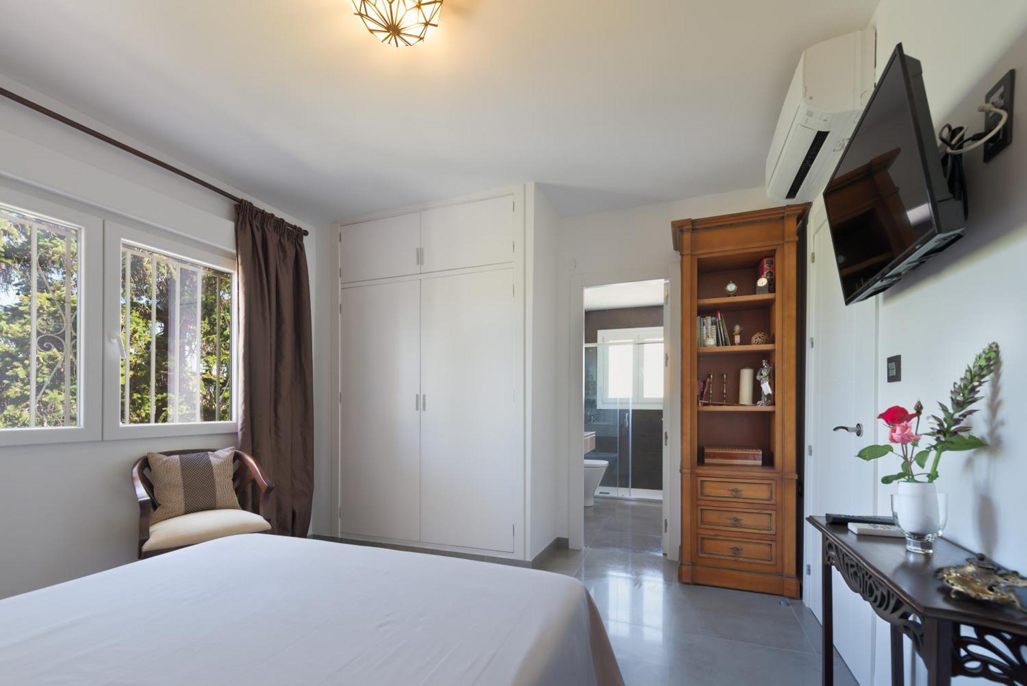 Villa Granada Garden Deluxe Моначил Екстериор снимка