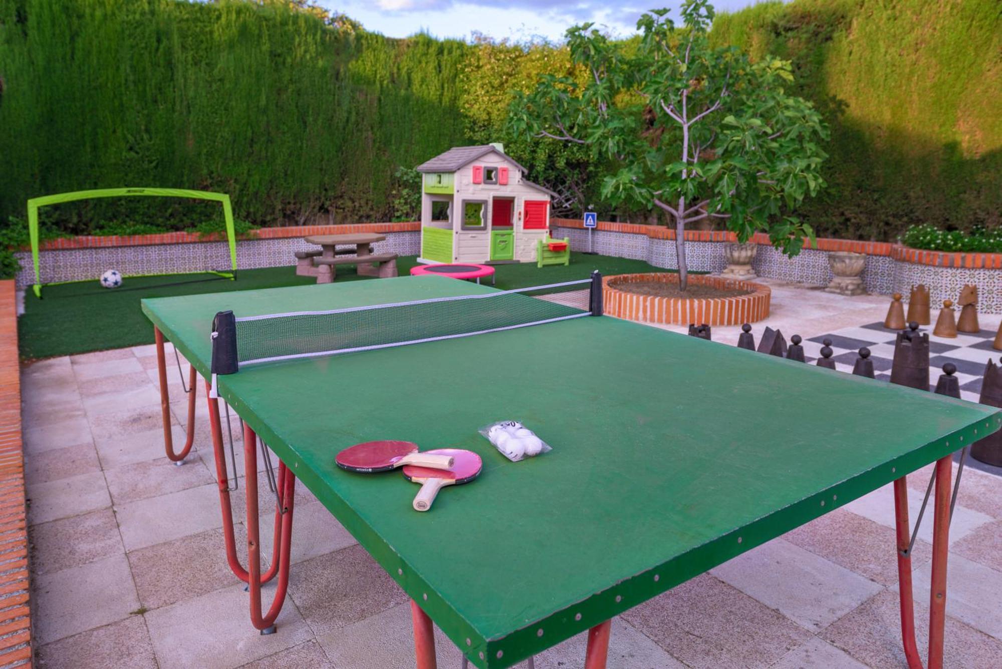 Villa Granada Garden Deluxe Моначил Екстериор снимка